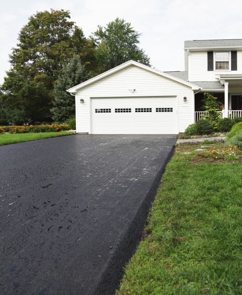 Cost of Blacktop Driveway Paving in Granger