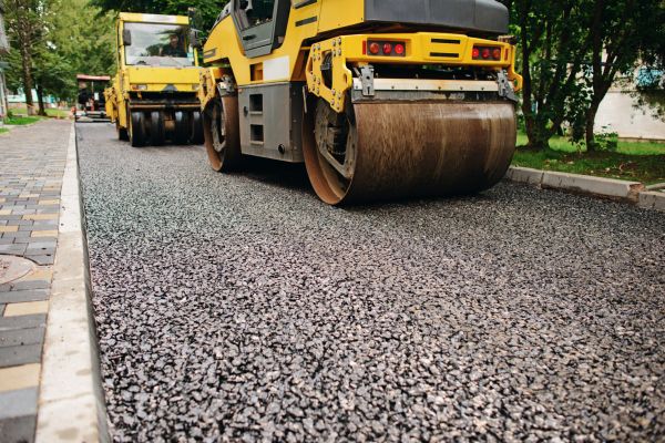 Cost of Gravel And Tar Paving in Granger